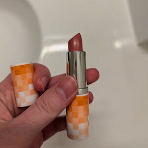 Clinique nude pop lipstick